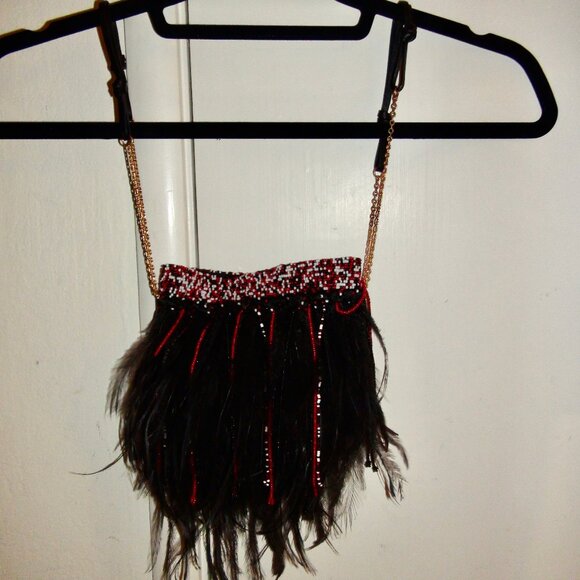 NWOT Valentino Garavani Ricamo Mini Beaded Feather Evening Shoulder Bag - Picture 4 of 10